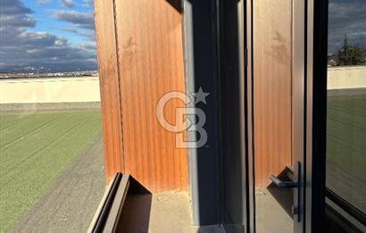 PURSAKLAR BELEDİYESİ YAKINI MY PLAZADA SATILIK OFİS 