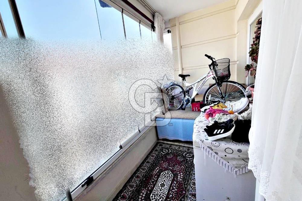 CADDE YAKINI ASANSÖRLÜ İSKANLI ARA KATTA MANZARALI ÖN CEPHE 3+1