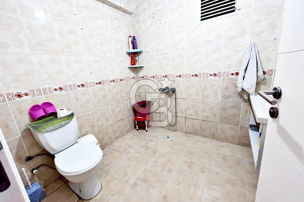 CADDE YAKINI ASANSÖRLÜ İSKANLI ARA KATTA MANZARALI ÖN CEPHE 3+1