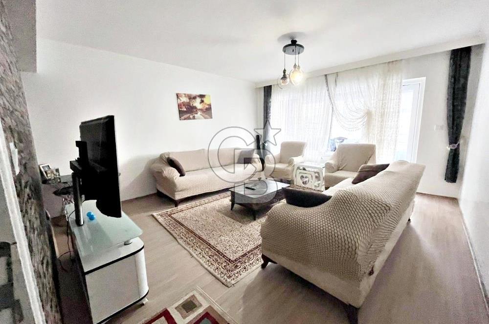 SULTAN FATİH CADDESİ YAKINI SİTE İÇERİSİNDE 2 CAM BALKONLU 3+1