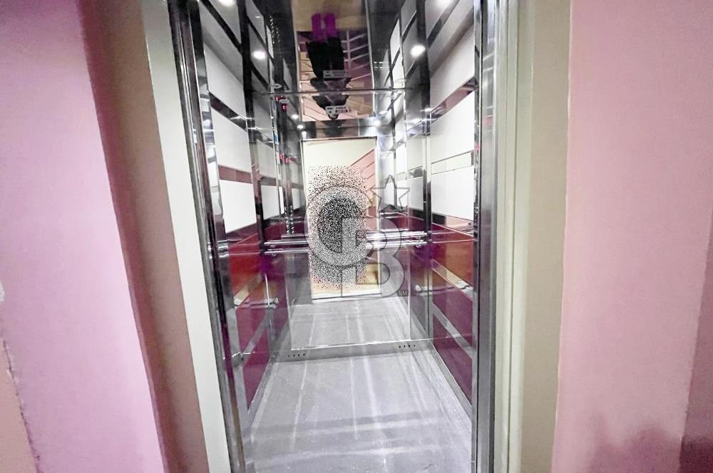 ULAŞIM GÜZERGAHI CADDEYE 1 BİNA ASANSÖRLÜ 3. KAT KONUMUNDA 3+1