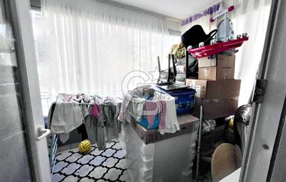 SULTAN FATİH CADDESİ YAKINI SİTE İÇERİSİNDE 2 CAM BALKONLU 3+1