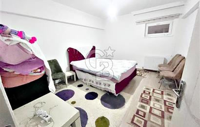 SULTAN FATİH CADDESİ YAKINI SİTE İÇERİSİNDE 2 CAM BALKONLU 3+1