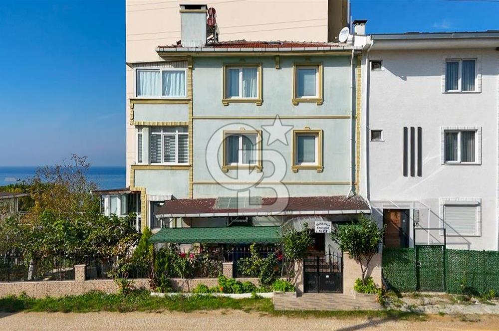 Armutlu Karşıyakada Deniz Manzaralı Eşyalı Satılık Villa ve Arsa