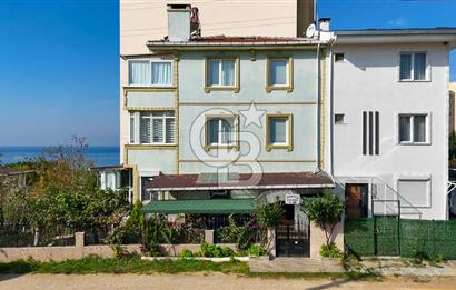 Armutlu Karşıyakada Deniz Manzaralı Eşyalı Satılık Villa ve Arsa