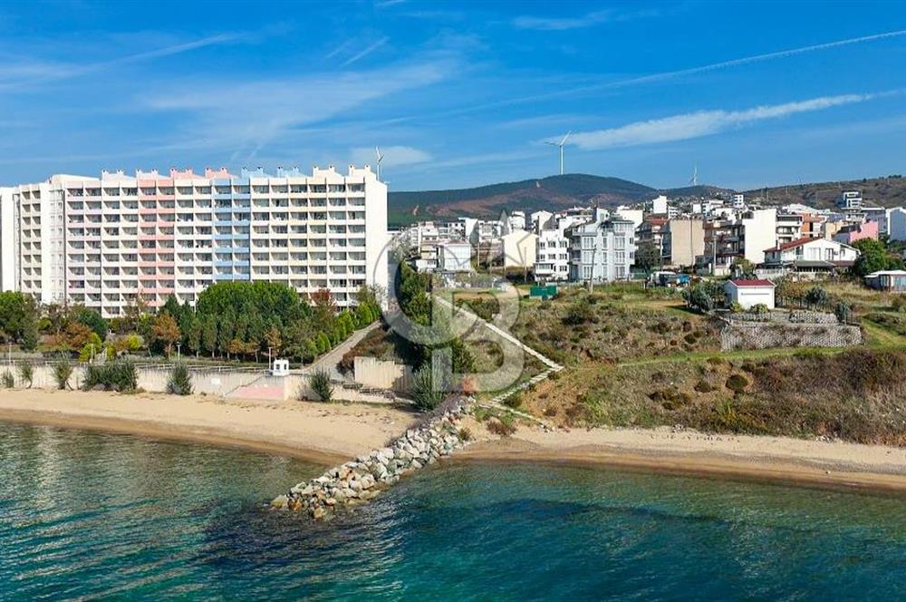 Armutlu Karşıyakada Deniz Manzaralı Eşyalı Satılık Villa ve Arsa