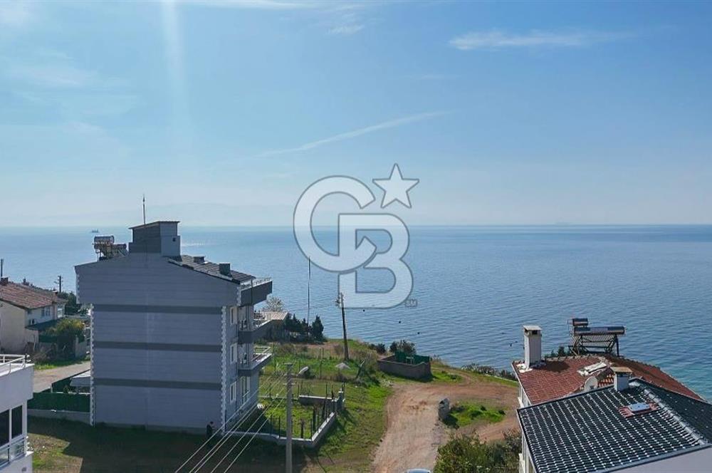 Armutlu Karşıyakada Deniz Manzaralı Eşyalı Satılık Villa ve Arsa