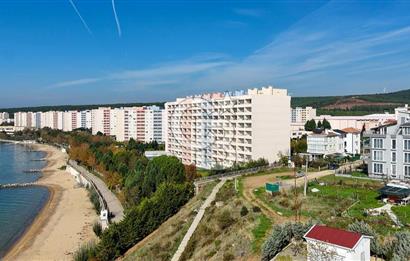 Armutlu Karşıyakada Deniz Manzaralı Eşyalı Satılık Villa ve Arsa