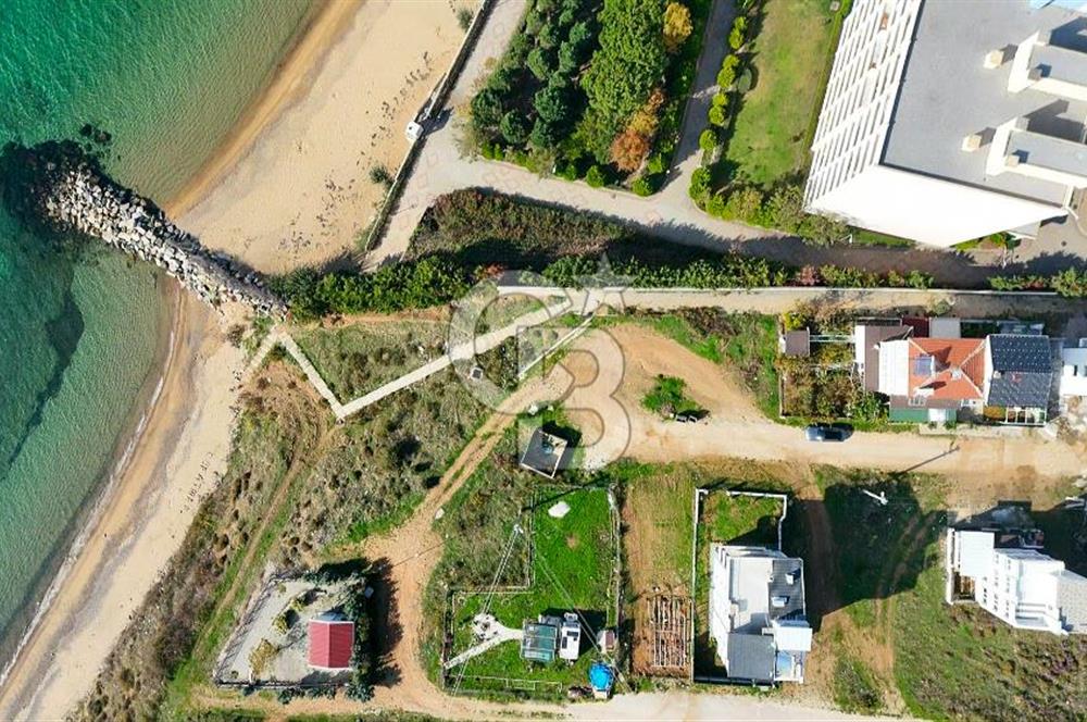 Armutlu Karşıyakada Deniz Manzaralı Eşyalı Satılık Villa ve Arsa