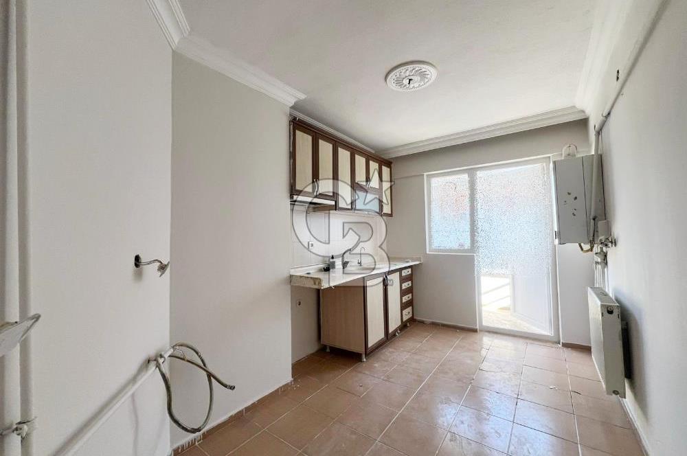 NATOYOLU CADDESİ YANI İSKANLI YÜKSEK KREDİLİ KATTA ÖN CEPHE 3+1