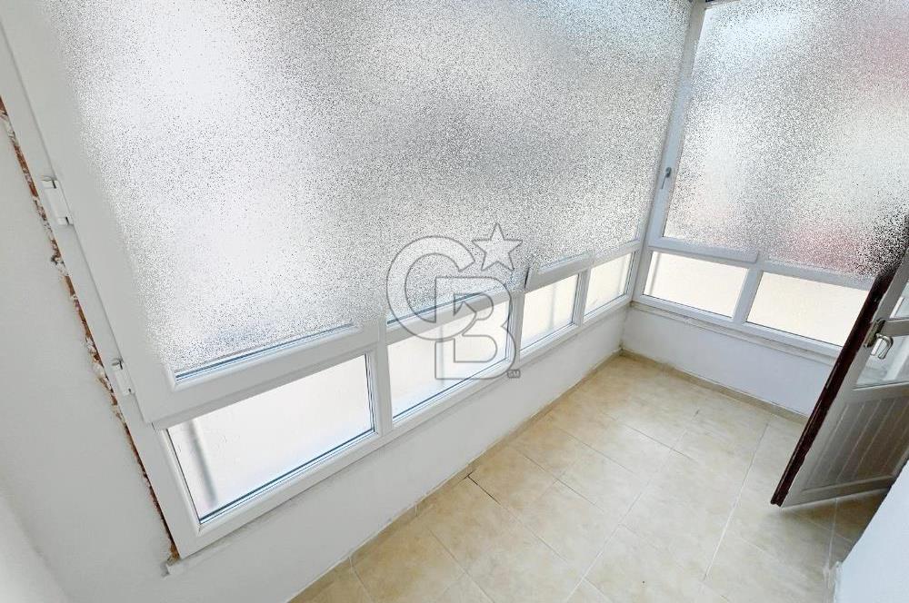 ŞEHİTLER CADDESİ ÜZERİNDE MASRAFSIZ MANZARALI 2. KATTA ACİL 3+1