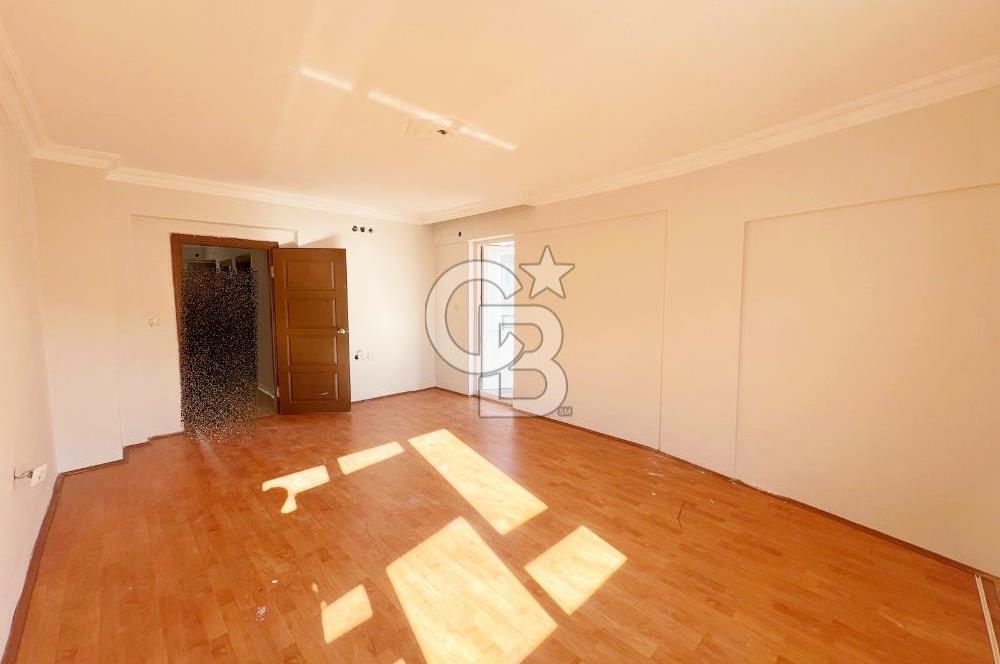 NATOYOLU CADDESİ YANI İSKANLI YÜKSEK KREDİLİ KATTA ÖN CEPHE 3+1