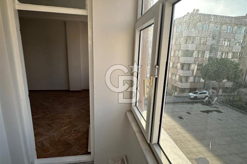 BAKIRKÖY İNCİRLİ CADDESİNDE YENİ TADİLATLI 2+1 KİRALIK DAİRE