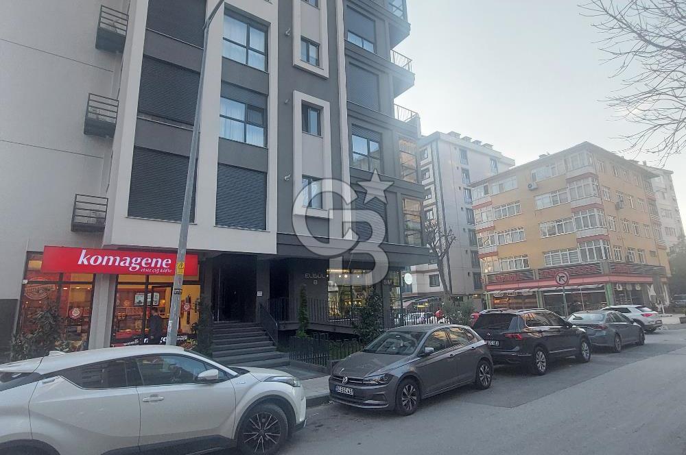 KADIKÖY KAZASKER'DE SATILIK DÜKKAN 