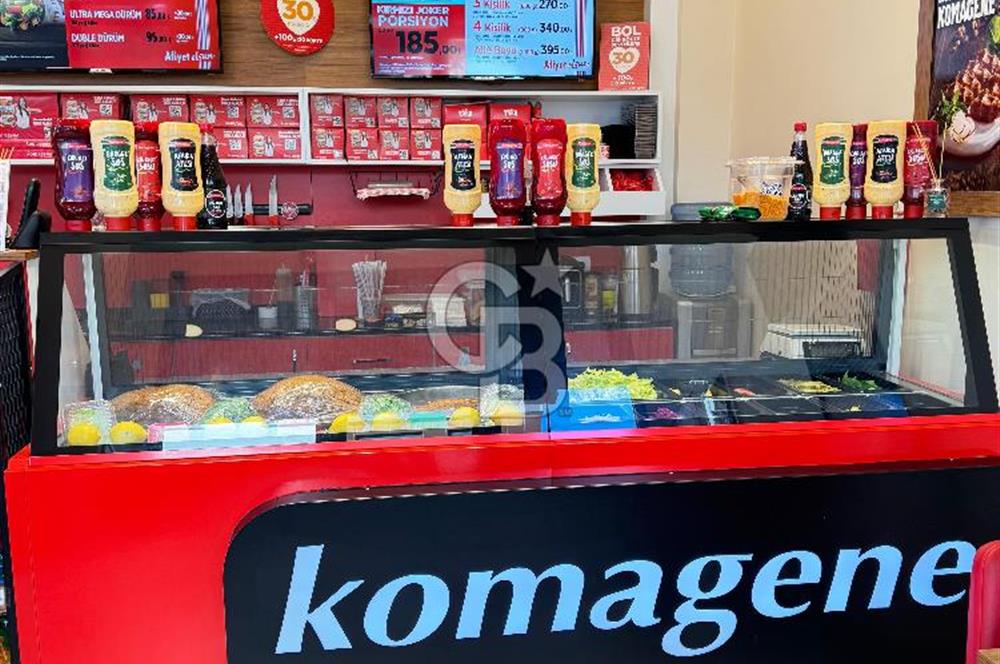 KADIKÖY KAZASKER'DE SATILIK DÜKKAN 