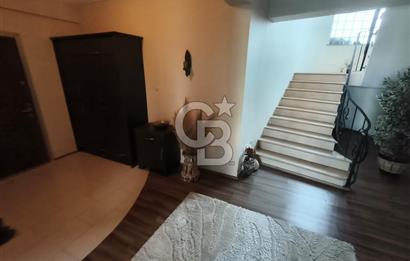 MANİSA SALİHLİ’DE DOĞA İÇİNDE LÜKS TRİPLEKS VİLLA