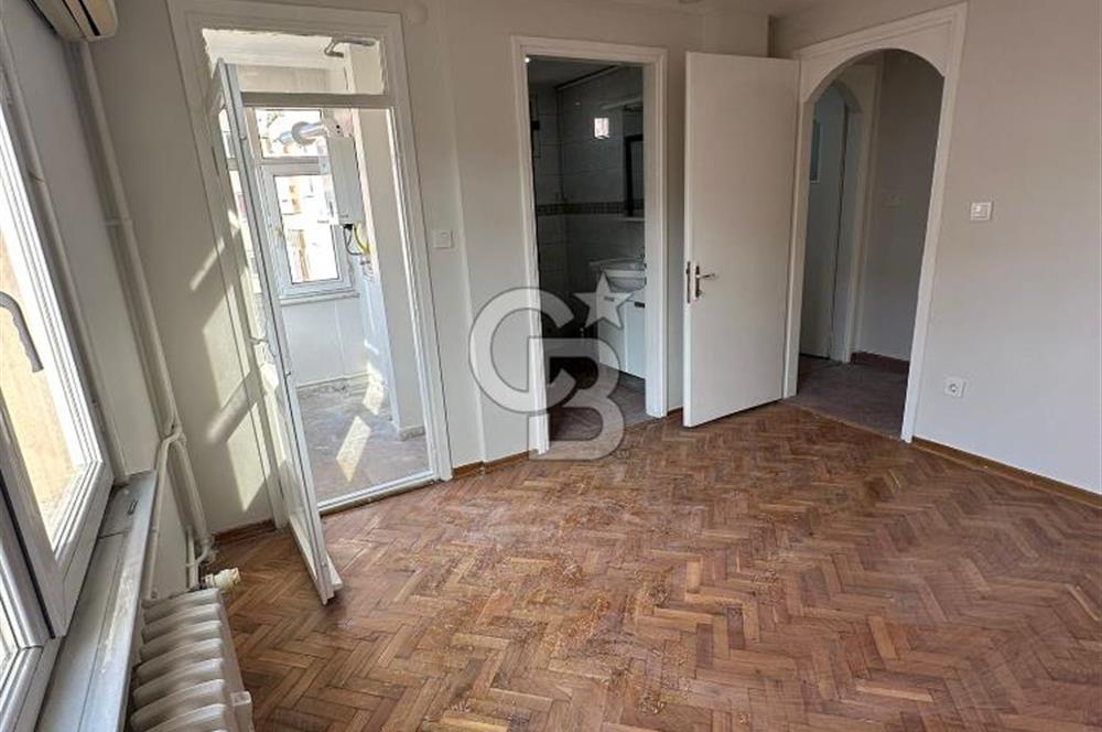 BAKIRKÖY İNCİRLİ CADDESİNDE YENİ TADİLATLI 2+1 KİRALIK DAİRE