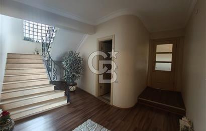 MANİSA SALİHLİ’DE DOĞA İÇİNDE LÜKS TRİPLEKS VİLLA