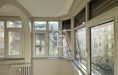 BAKIRKÖY İNCİRLİ CADDESİNDE YENİ TADİLATLI 2+1 KİRALIK DAİRE