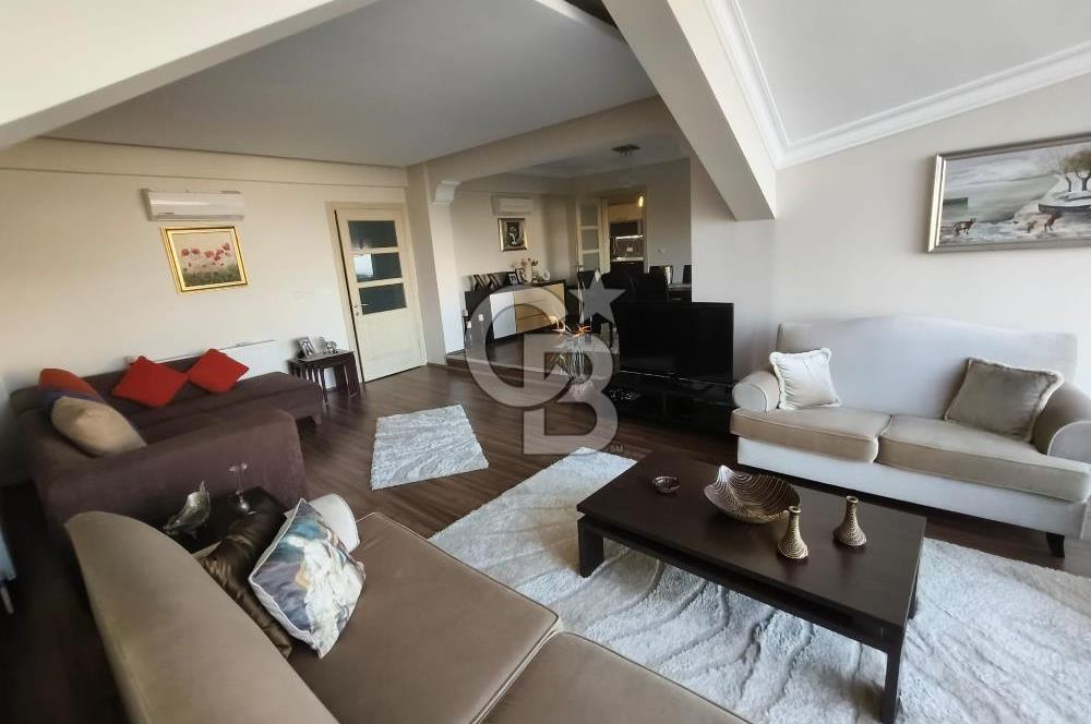 MANİSA SALİHLİ’DE DOĞA İÇİNDE LÜKS TRİPLEKS VİLLA