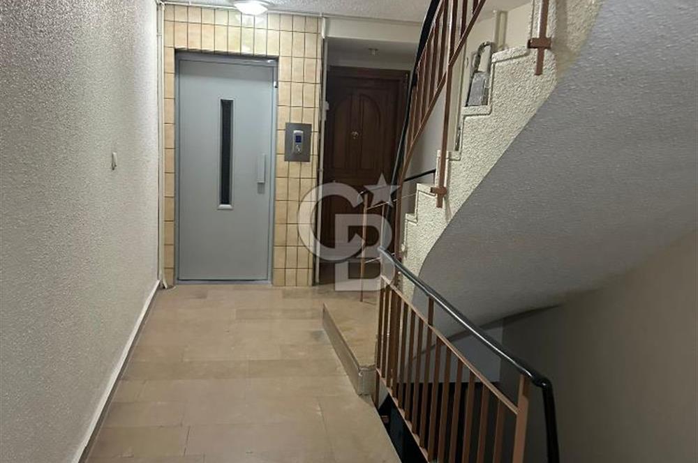 BAKIRKÖY İNCİRLİ CADDESİNDE YENİ TADİLATLI 2+1 KİRALIK DAİRE