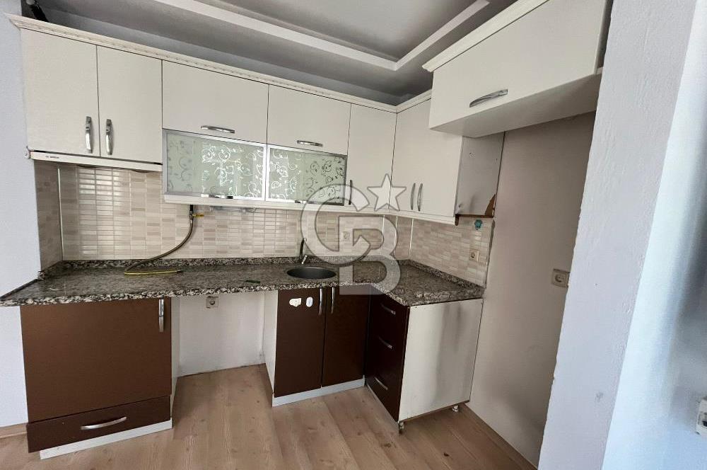 İzmirpark Avm Sokağı 2+1 Arakat Satılık Daire