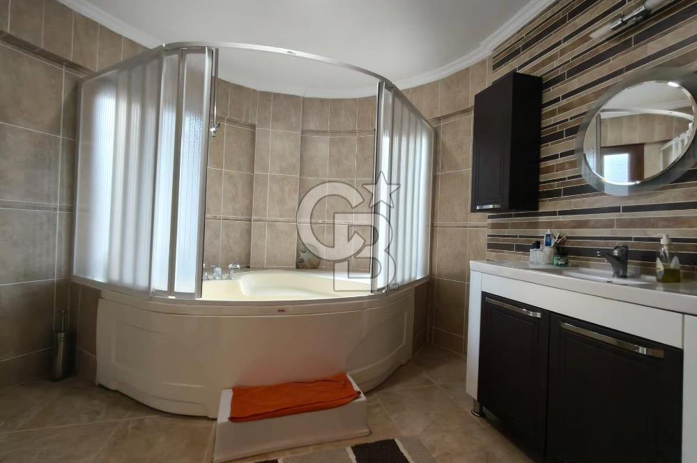 MANİSA SALİHLİ’DE DOĞA İÇİNDE LÜKS TRİPLEKS VİLLA