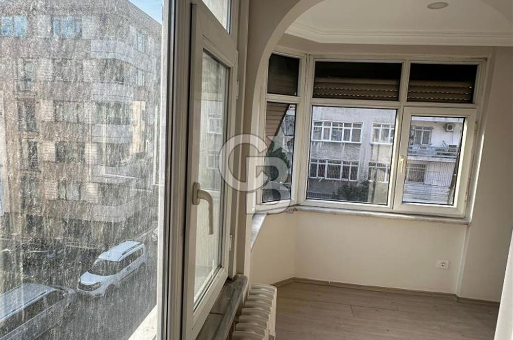 BAKIRKÖY İNCİRLİ CADDESİNDE YENİ TADİLATLI 2+1 KİRALIK DAİRE