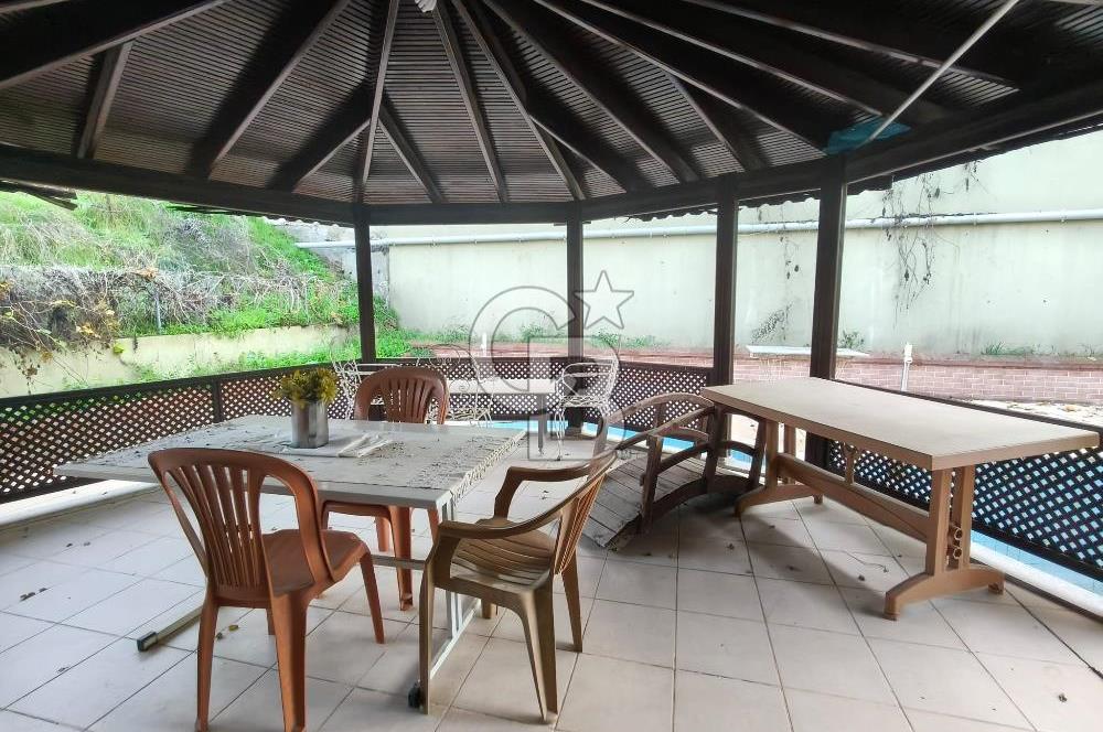 MANİSA SALİHLİ’DE DOĞA İÇİNDE LÜKS TRİPLEKS VİLLA