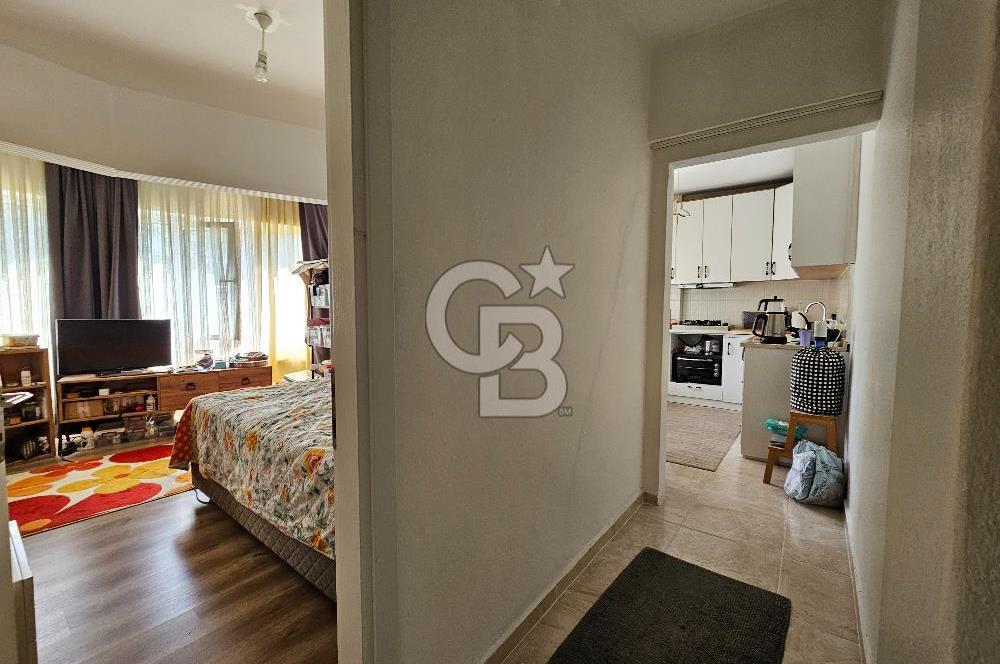 Ayvalık Ali Çetinkaya Mah'de Satılık Geniş Masrafsız 2+1 Daire