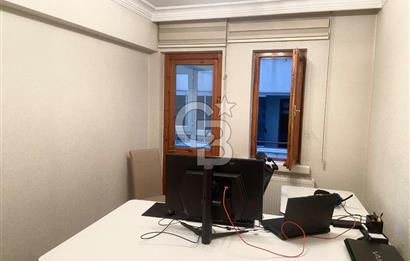 ÖVEÇLER ÇETİN EMEÇ BULVARI YAKINI YAPILI EŞYALI SATILIK OFİS 