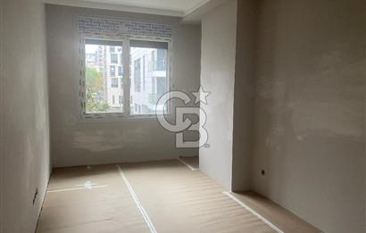 KADIKÖY FENERBAHÇE SELAMİÇEŞME SATILIK 2+1 DAİRE