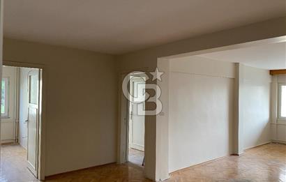 KADIKÖY MERDİVENKÖY KİRALIK 3+1 DAİRE