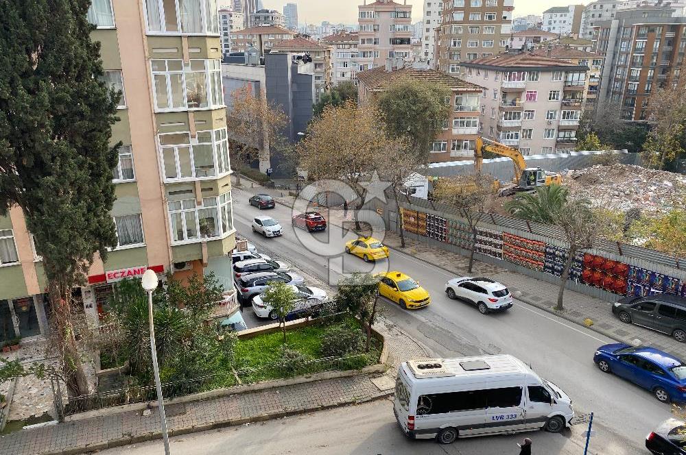 KADIKÖY MERDİVENKÖY KİRALIK 3+1 DAİRE