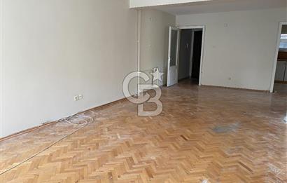 KADIKÖY MERDİVENKÖY KİRALIK 3+1 DAİRE