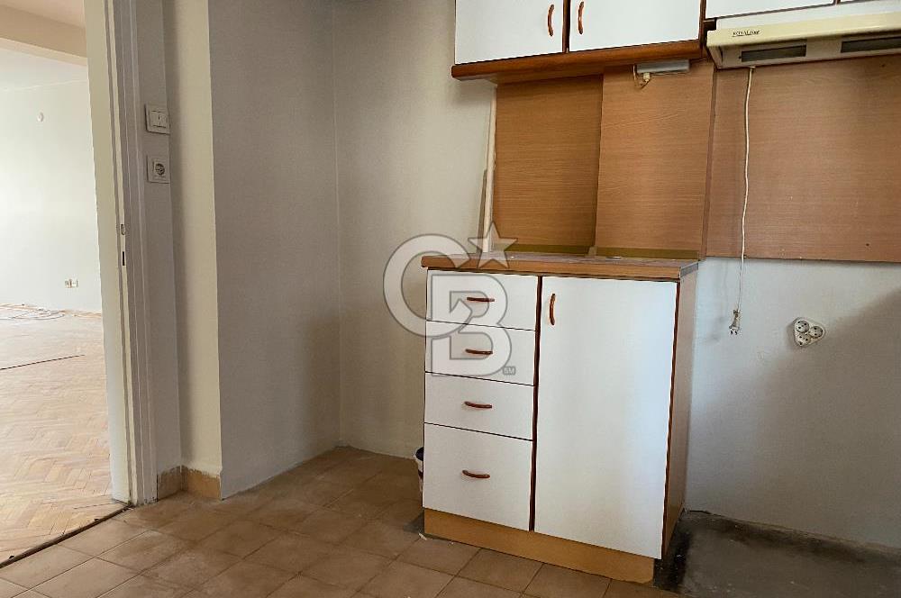 KADIKÖY MERDİVENKÖY KİRALIK 3+1 DAİRE