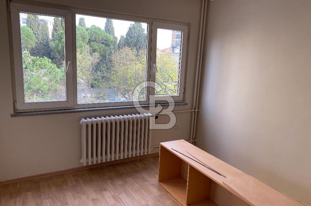 KADIKÖY MERDİVENKÖY KİRALIK 3+1 DAİRE