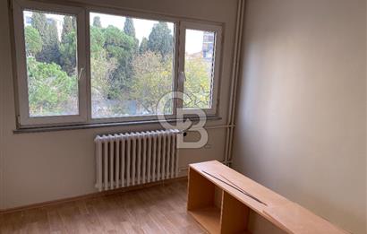 KADIKÖY MERDİVENKÖY KİRALIK 3+1 DAİRE