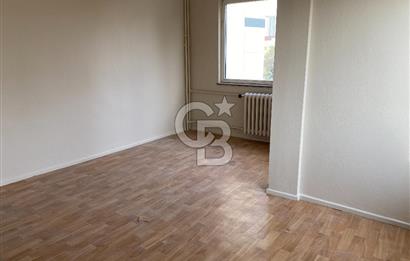 KADIKÖY MERDİVENKÖY KİRALIK 3+1 DAİRE