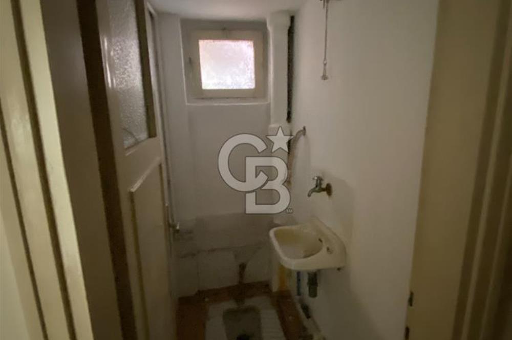 KADIKÖY MERDİVENKÖY KİRALIK 3+1 DAİRE