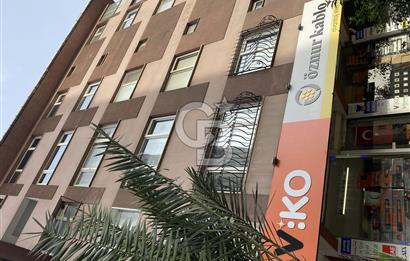 KADIKÖY MERDİVENKÖY KİRALIK 3+1 DAİRE