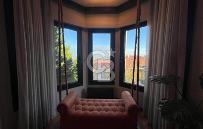 Güzelbahçe Kahramandere'de Özel Tasarım Satılık 5+2 Lüks Villa