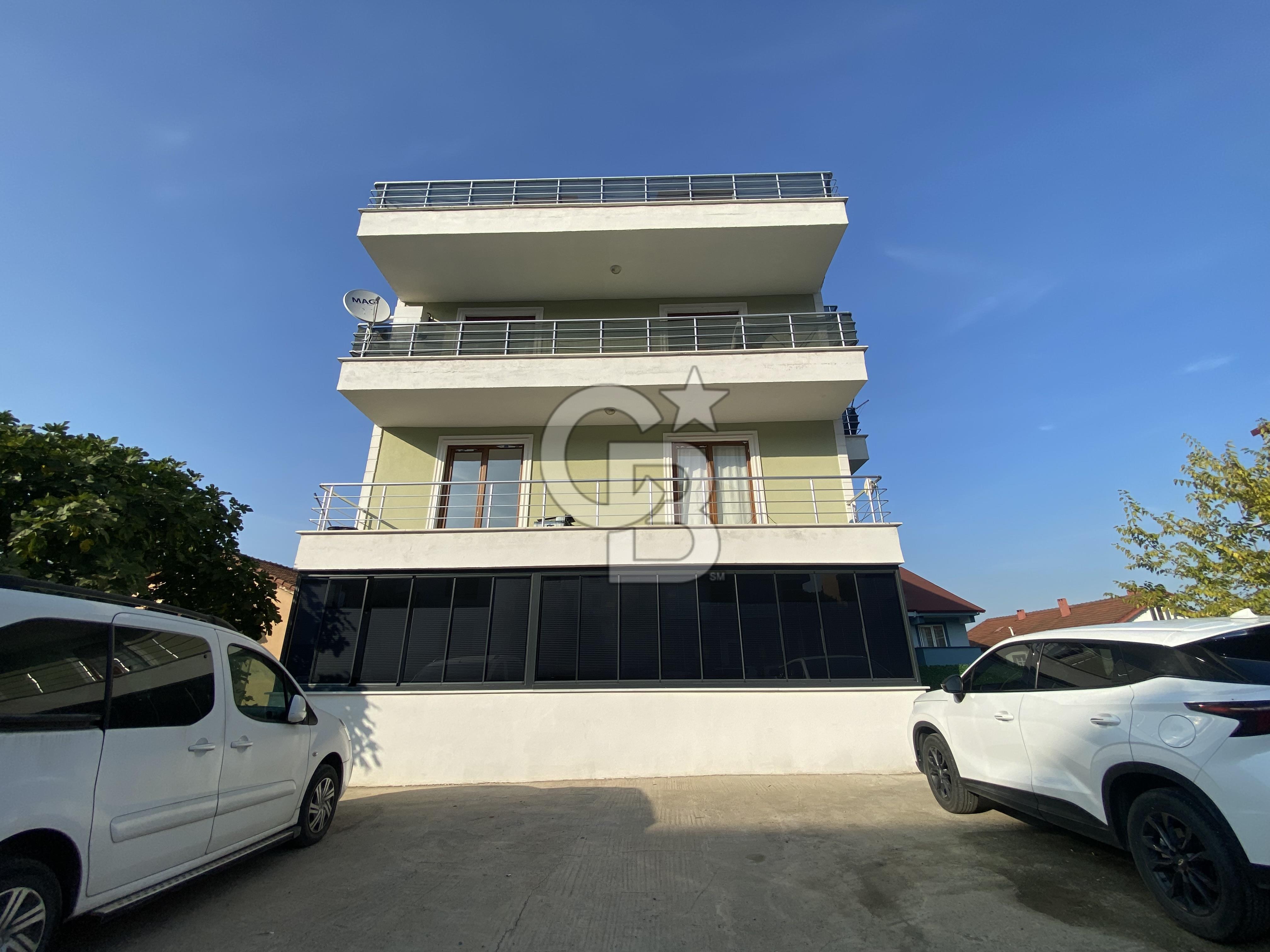 BAŞİSKELE YEŞİLYURT'TA ARA KAT 2+1 SATILIK DAİRE