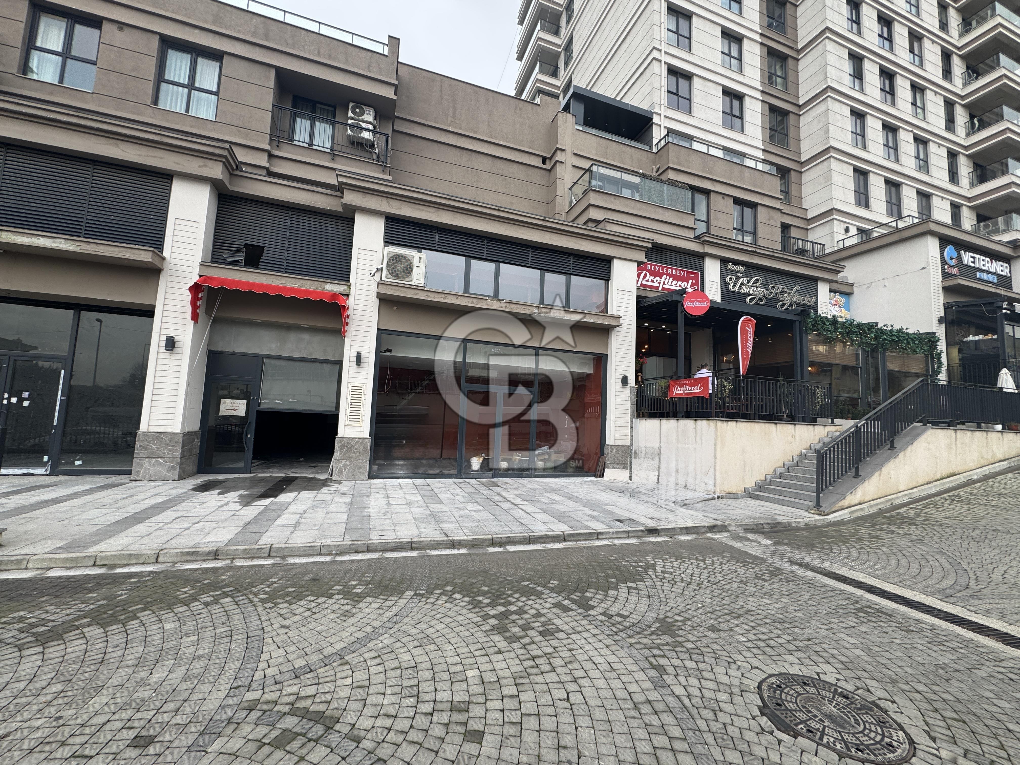 BAHÇEŞEHİR REFERANS'TA SATILIK DÜKKAN 76 m2