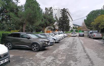 Ataşehir Acarlar Sitesinde Metroya Yakın Kiralık Daire