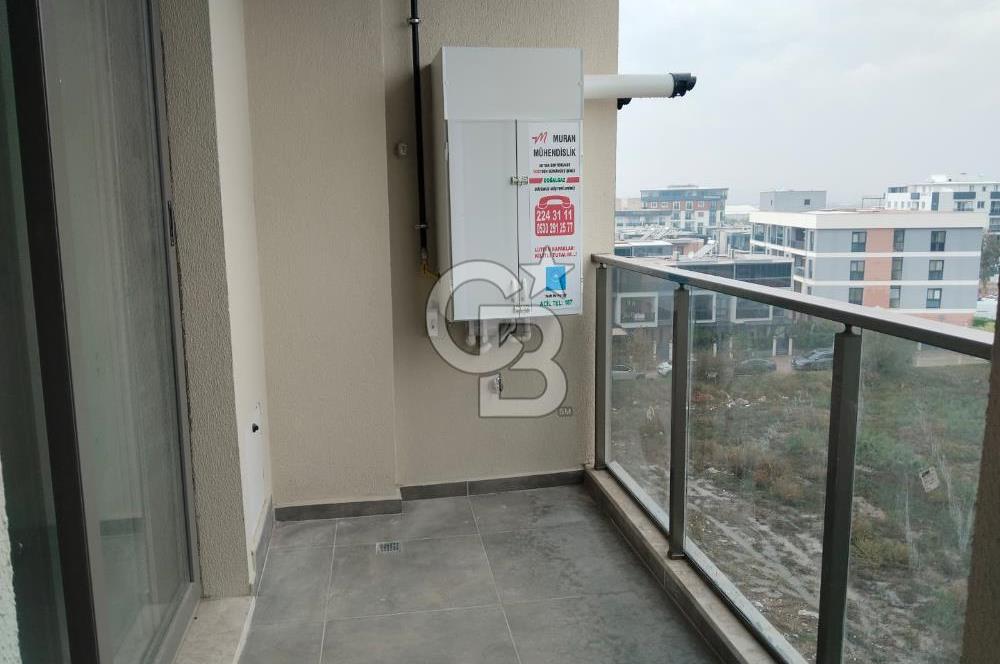 MENEMEN SEYREK SATILIK  GENİŞ TİP 1+1 DAİRE 