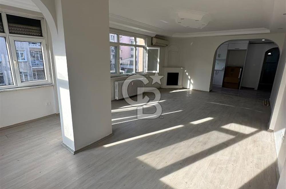 BAKIRKÖY İNCİRLİ CADDESİNDE YENİ TADİLATLI 2+1 KİRALIK DAİRE