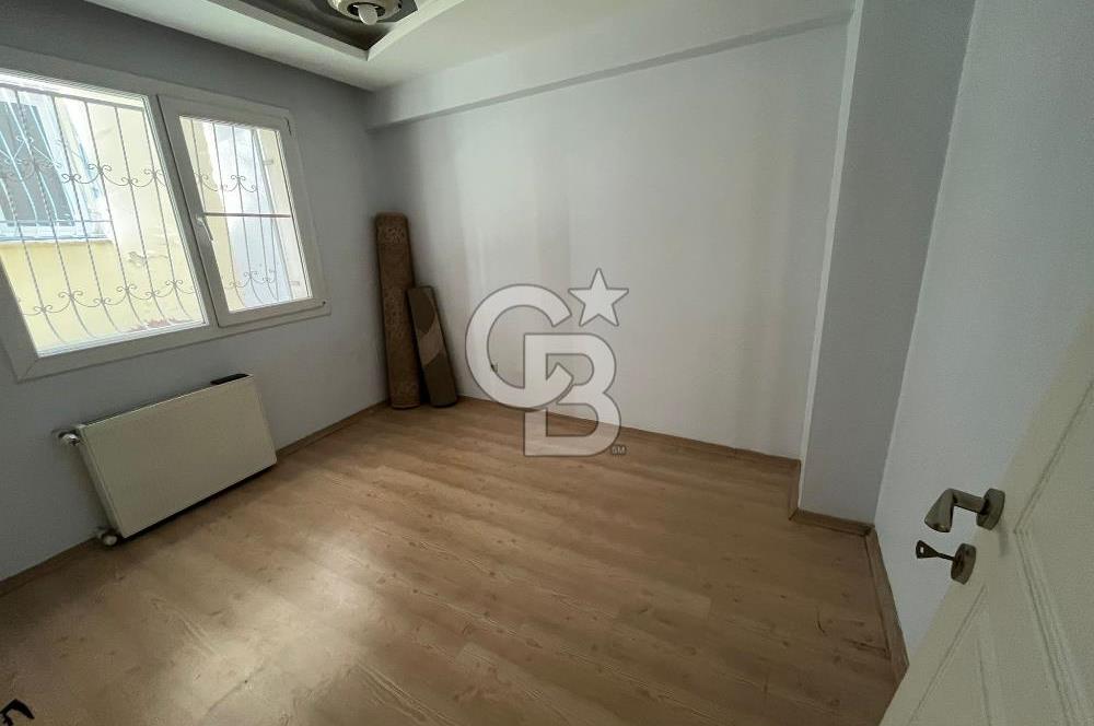 İzmirpark Avm Sokağı 2+1 Arakat Satılık Daire