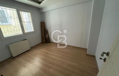 İzmirpark Avm Sokağı 2+1 Arakat Satılık Daire