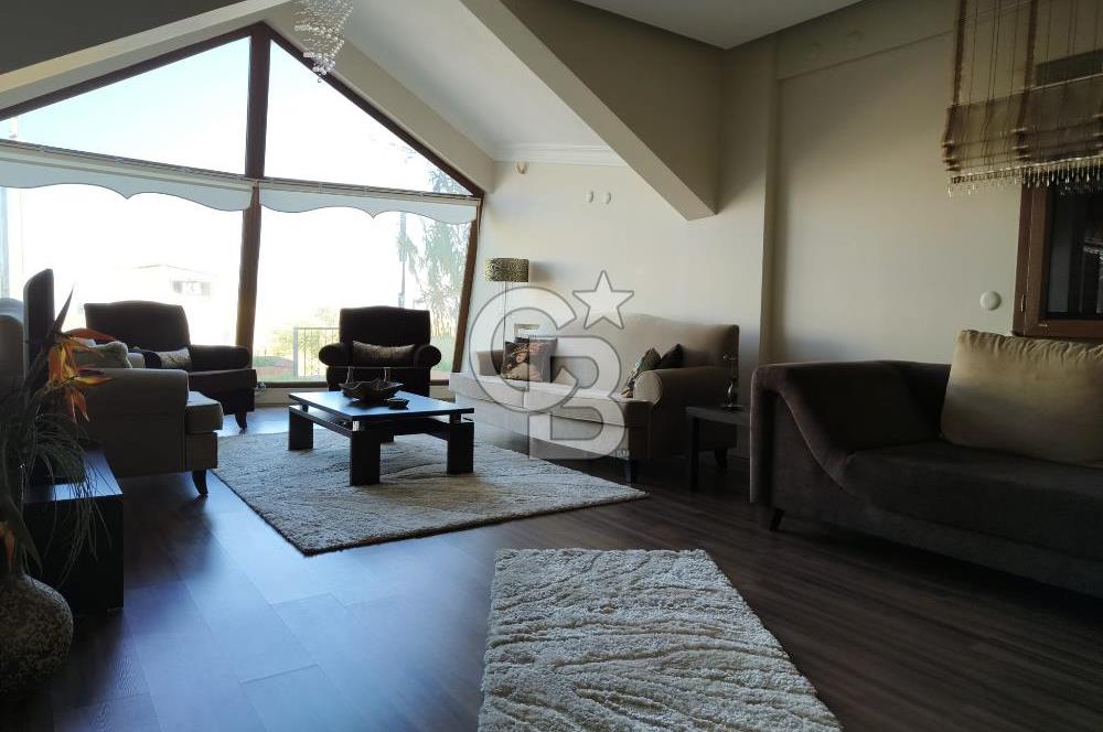 MANİSA SALİHLİ’DE DOĞA İÇİNDE LÜKS TRİPLEKS VİLLA